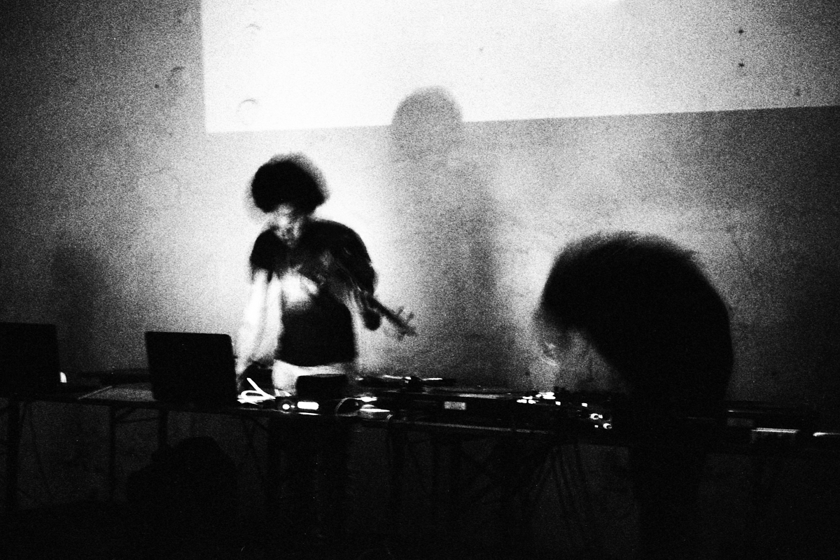 Zan Lyons